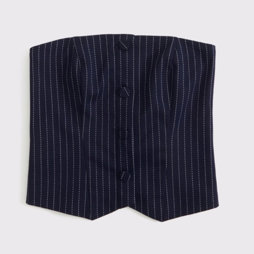 Abercrombie & Fitch Strapless Tailored Vest